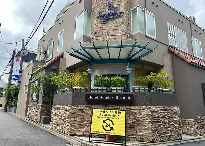 Hotel Sunday Brunch (Adults Only)